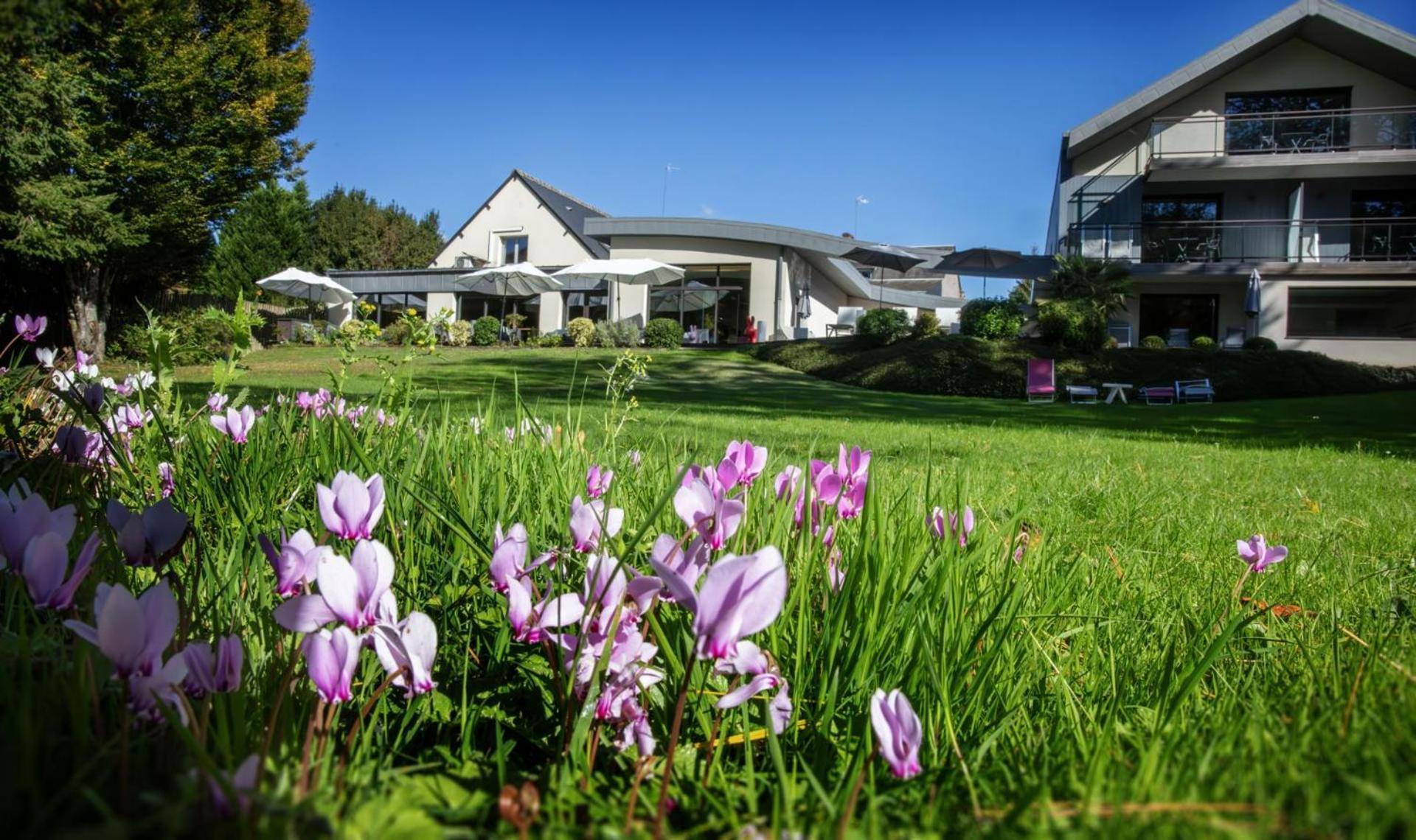 L'Aubiniere Hotel Restaurant & Spa Saint-Ouen-les-Vignes Zewnętrze zdjęcie